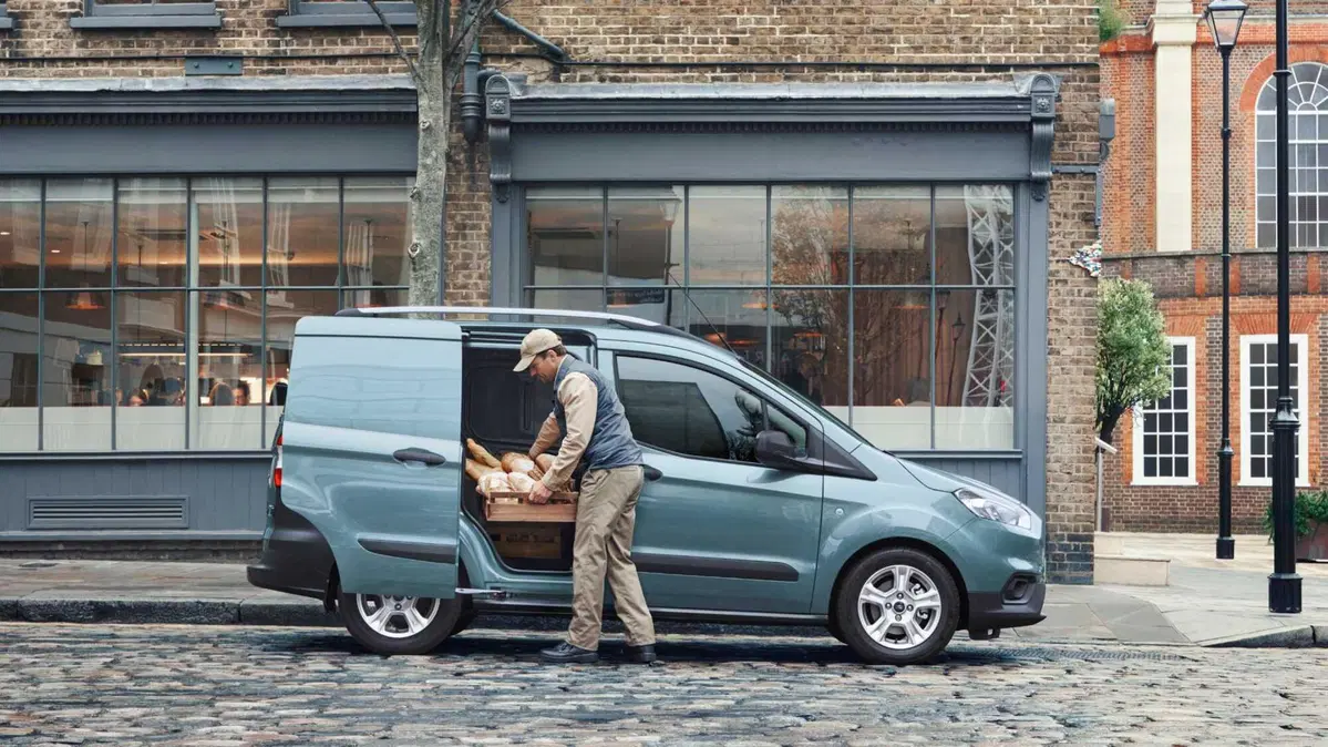 Ford Transit Courier 1.0 EcoBoost 100CV  Trend (7)