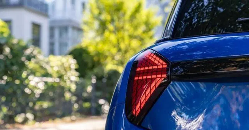 Mini, 600 milioni di euro per convertire la fabbrica di Oxford all'elettrico