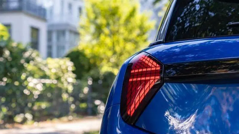 Mini, 600 milioni di euro per convertire la fabbrica di Oxford all'elettrico
