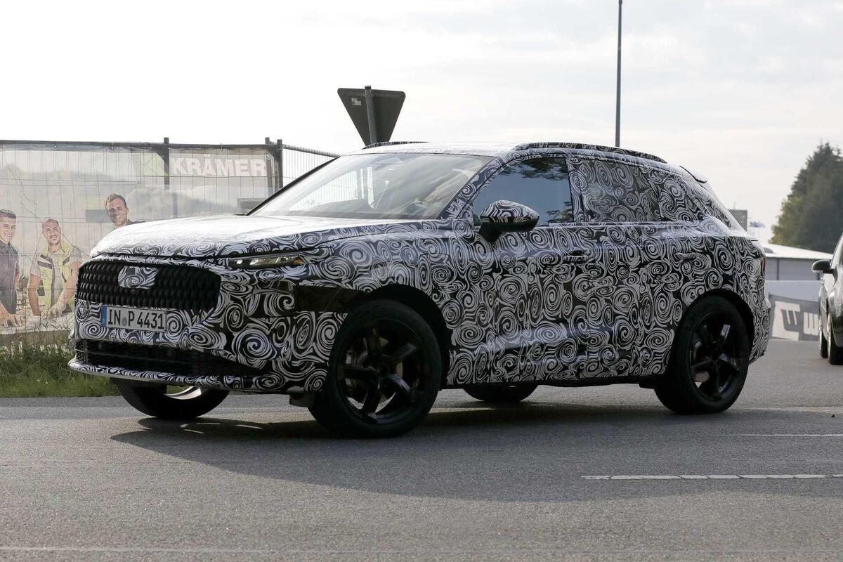 Audi Q3, le foto spia della nuova generazione News Automoto.it