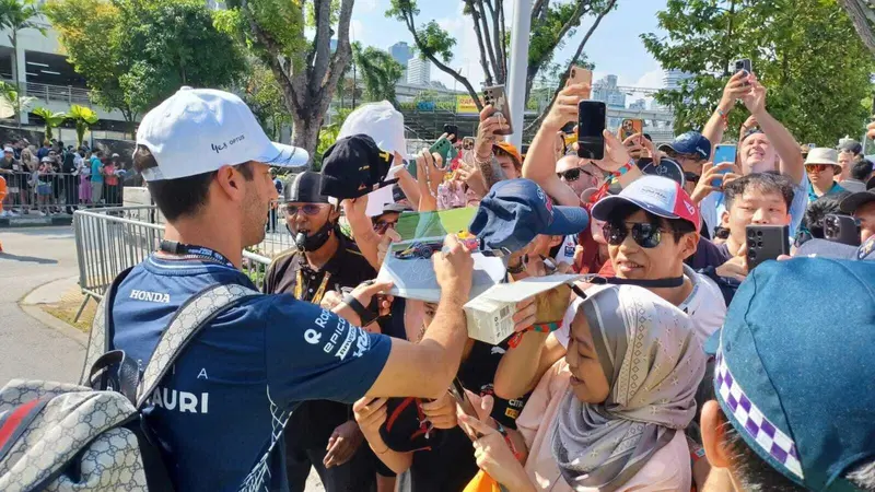 F1. Daniel Ricciardo al GP di Singapore: "Sar&agrave; difficile esserci in Qatar, ci prover&ograve; lo stesso"