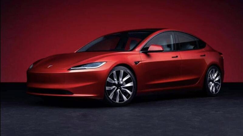 Scende in campo e le ha tutte contro: nuova Tesla Model 3 2024 Top e Flop