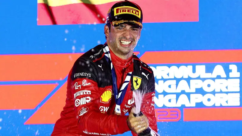 F1. GP Singapore, Sainz: "Vittoria incredibile, una svolta alla stagione"
