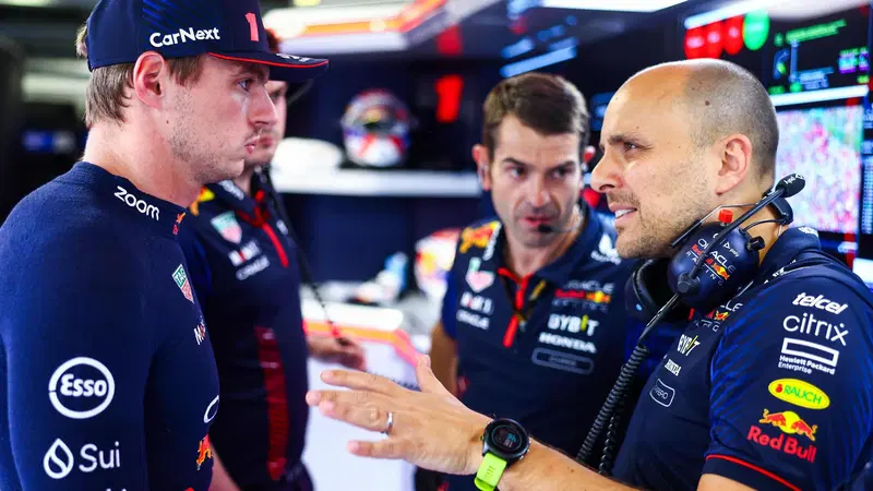 F1. GP Singapore, Red Bull sconfitta, Lambiase: "Abbiamo dovuto fare i conti con la TD018, ma abbiamo sbagliato altrove"