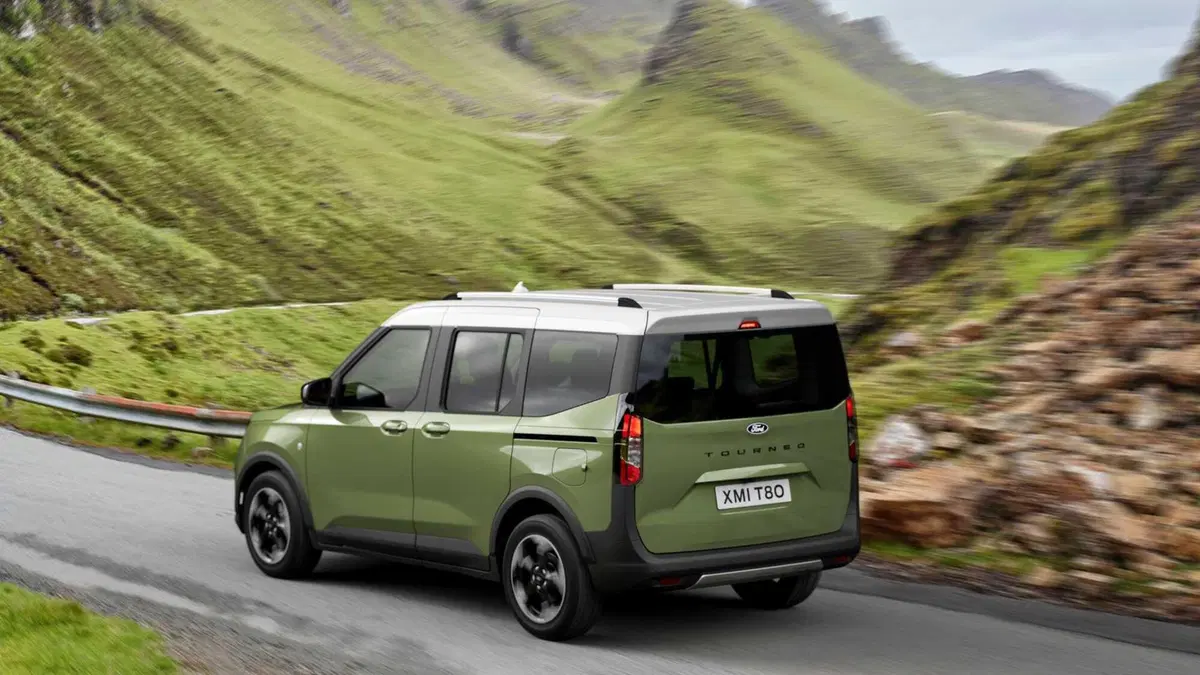 Ford Tourneo Courier (2)
