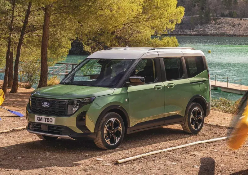 Ford Tourneo Courier (2023-->>) (3)