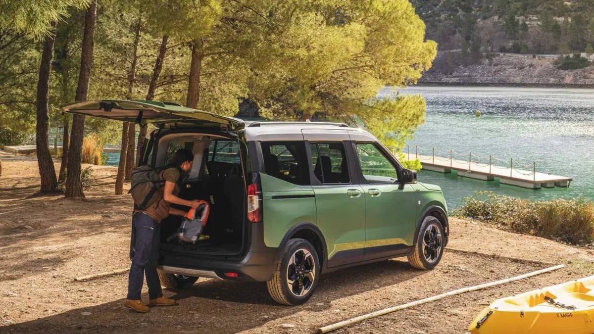 Ford Tourneo Courier (4)