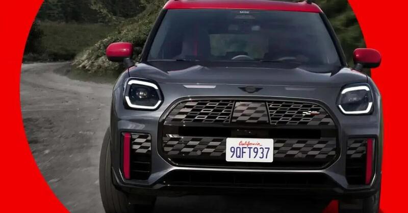 Mini Countryman John Cooper Works, le prime foto e video