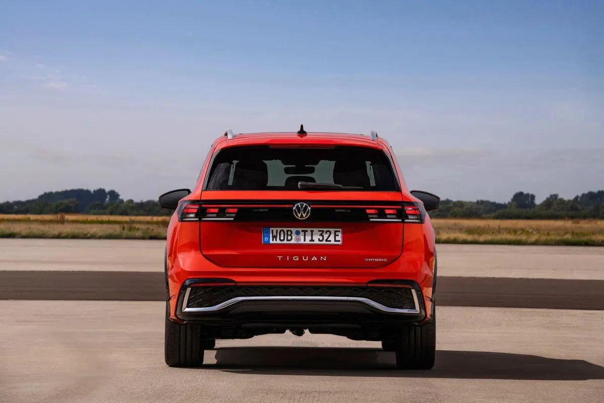 Nuova Volkswagen Tiguan, con la Plug-In si arriva fino a 1.000 km (9)