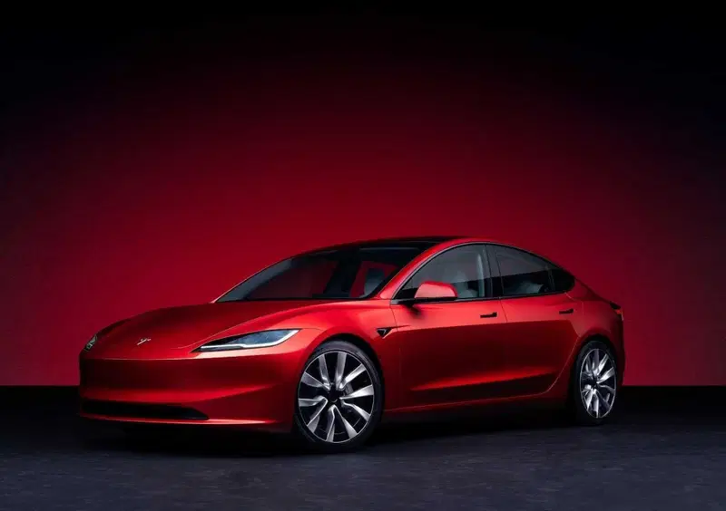 Tesla Model 3 (2018-->>) (2)