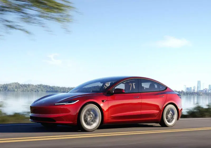 Tesla Model 3 (2018-->>)
