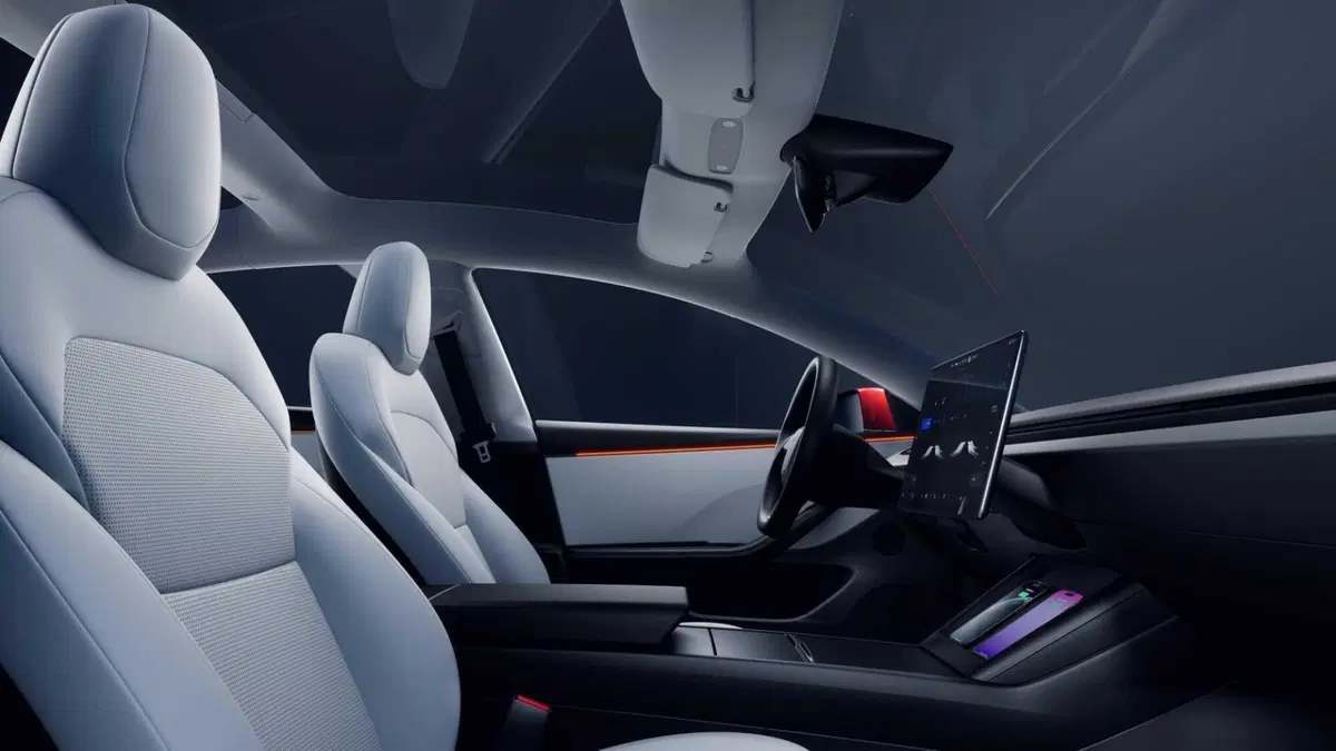 Tesla Model 3 (2018-->>) (9)