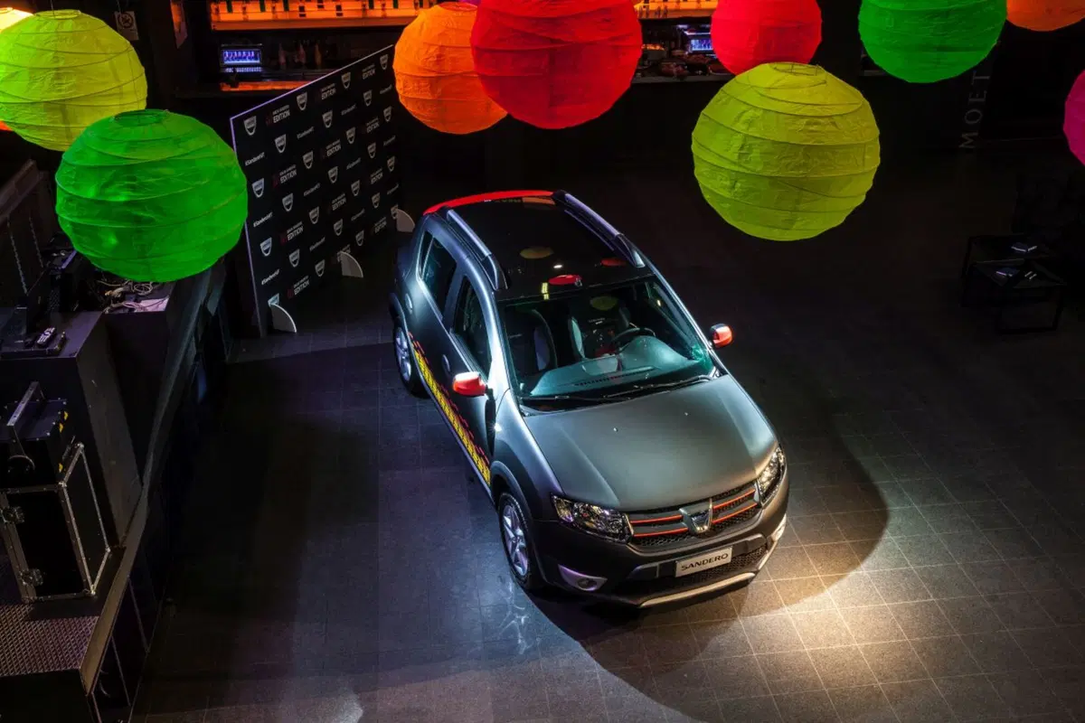 Dacia Sandero Hit Edition, compatta con ritmo (18)