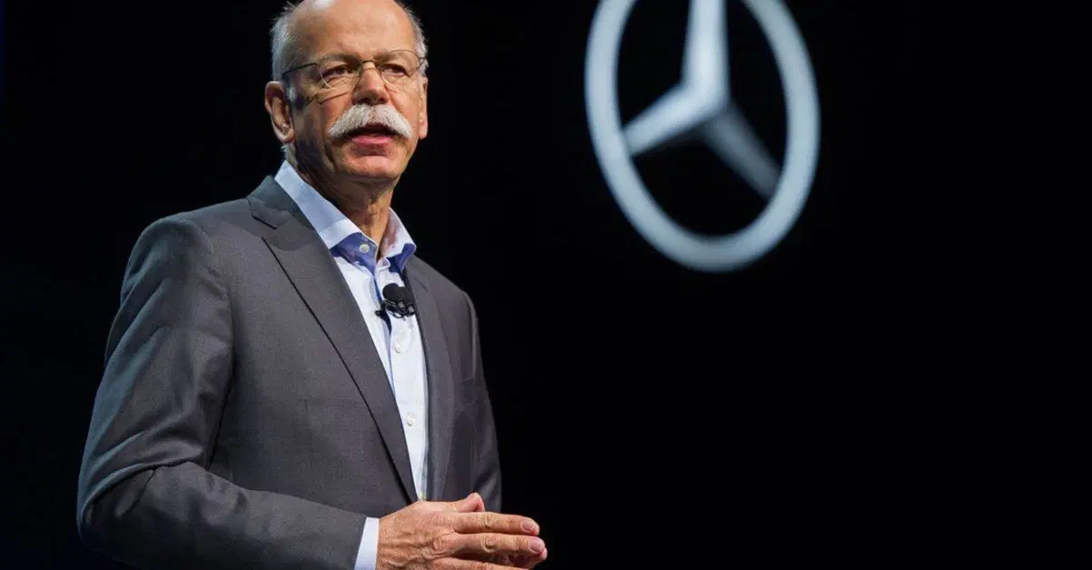 I tedeschi sanno ridere: la pubblicit&agrave; BMW con dentro una Mercedes 