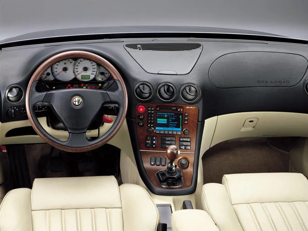 Alfa Romeo 166 3.0i V6 24V cat Super Progression (4)