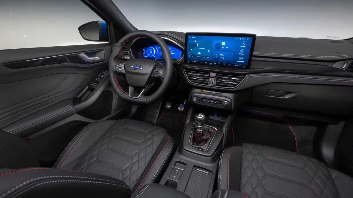 Ford Focus (7)