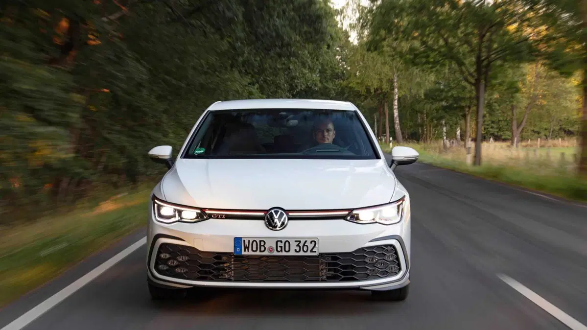 Volkswagen Golf 2.0 TSI GTI (7)