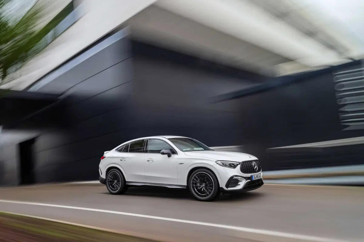 Mercedes-AMG GLC Coupé: 680 Cv e 1.020 Nm, pura potenza tedesca  (4)