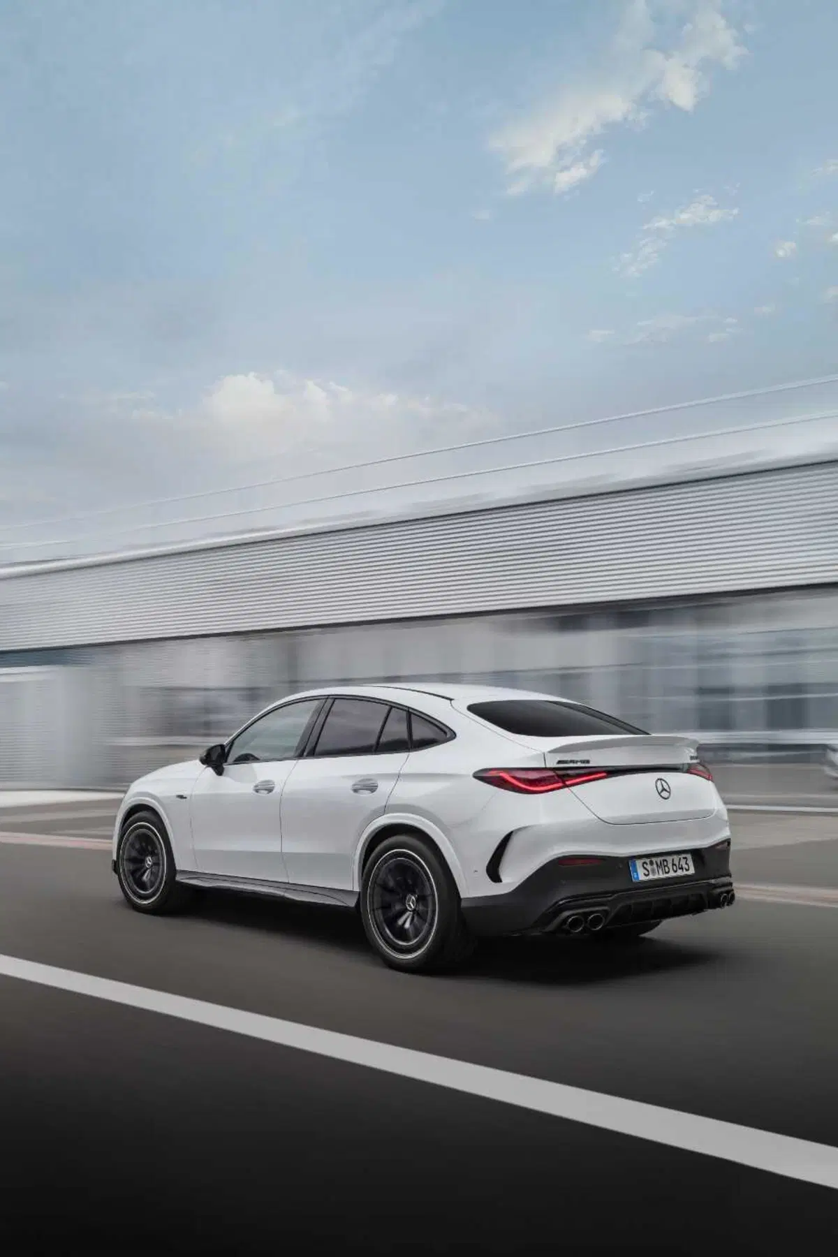 Mercedes-AMG GLC Coupé: 680 Cv e 1.020 Nm, pura potenza tedesca  (8)