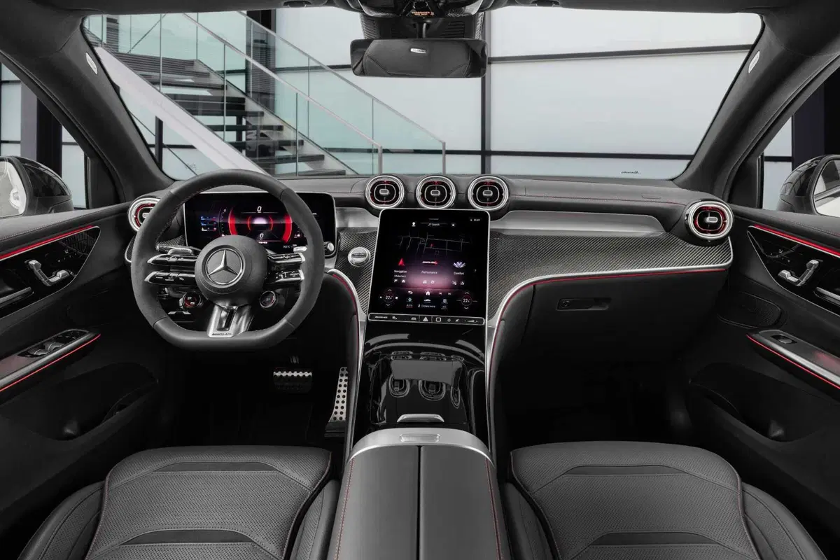 Mercedes-AMG GLC Coupé: 680 Cv e 1.020 Nm, pura potenza tedesca  (17)