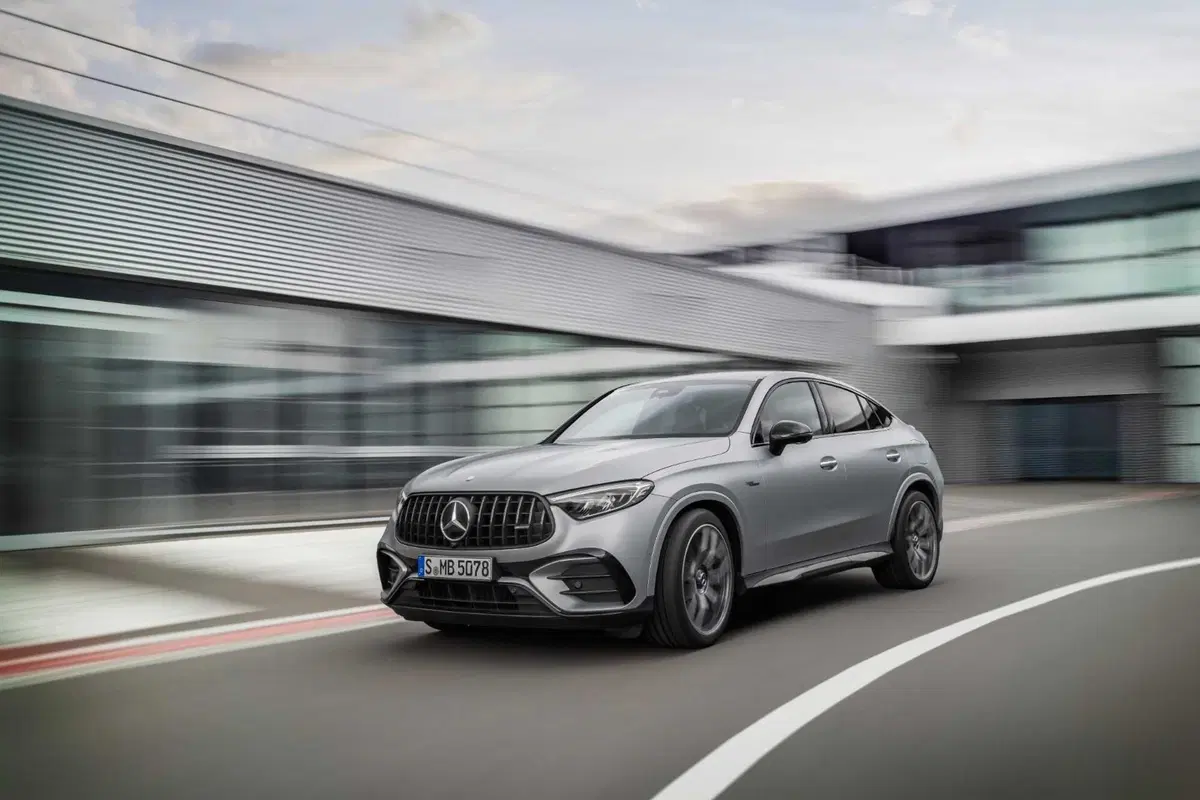 Mercedes-AMG GLC Coupé: 680 Cv e 1.020 Nm, pura potenza tedesca  (22)