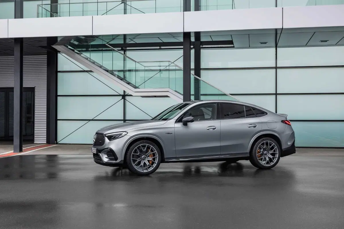 Mercedes-AMG GLC Coupé: 680 Cv e 1.020 Nm, pura potenza tedesca  (35)