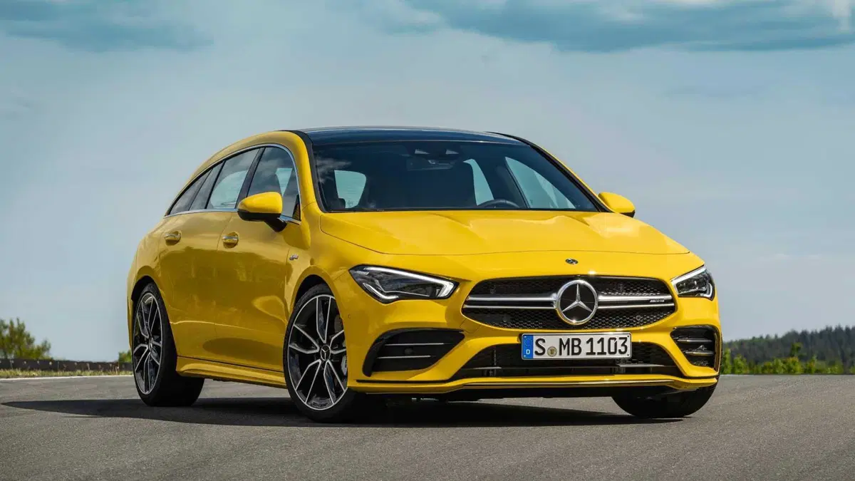 Mercedes-Benz CLA Shooting Brake 35 AMG 4Matic Shooting Brake AMG Line Advanced Plus (2)