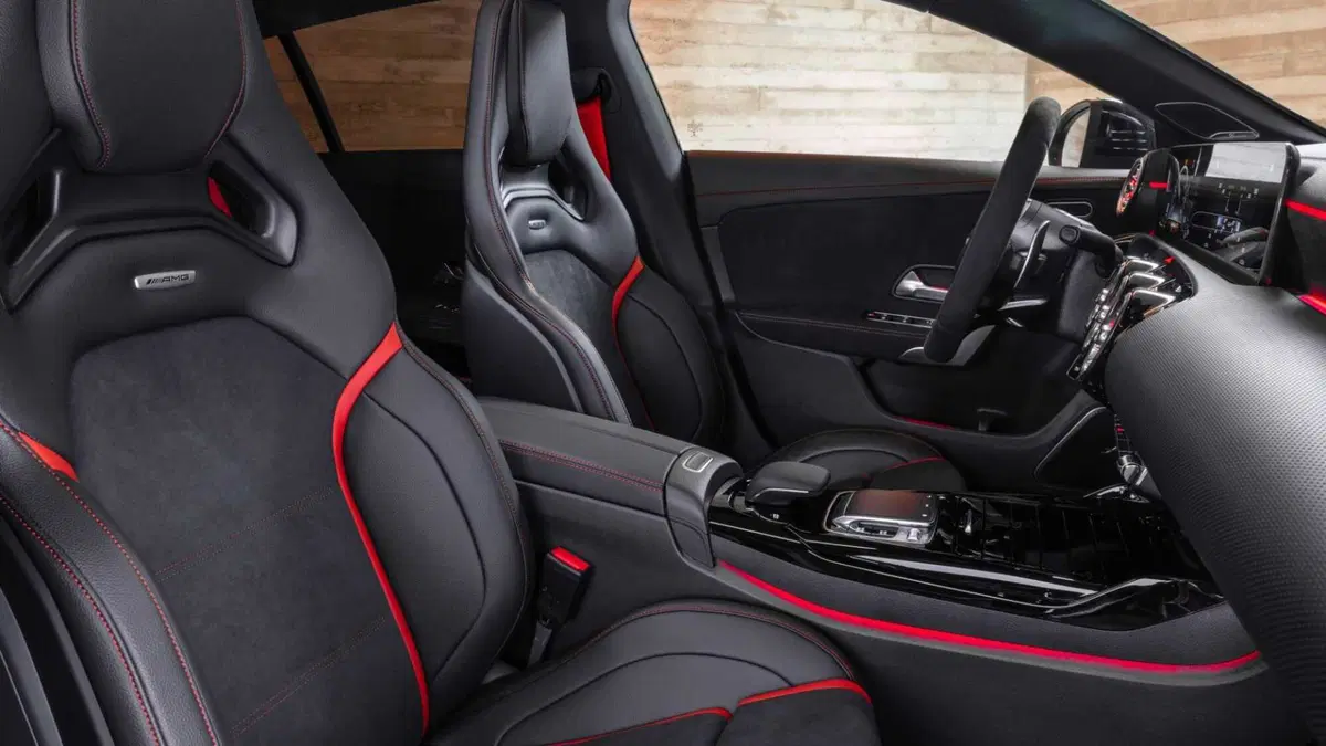 Mercedes-Benz CLA Shooting Brake 45 S AMG 4Matic+ Shooting Brake (9)