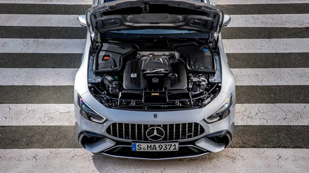 Mercedes-Benz AMG GT Coupé 4 GT 63 S E-Performance 4matic+ auto (16)