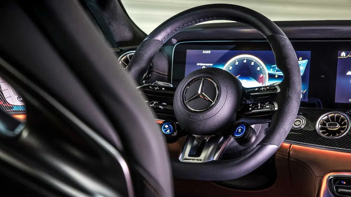 Mercedes-Benz AMG GT Coupé 4 GT 63 S E-Performance 4matic+ auto (15)