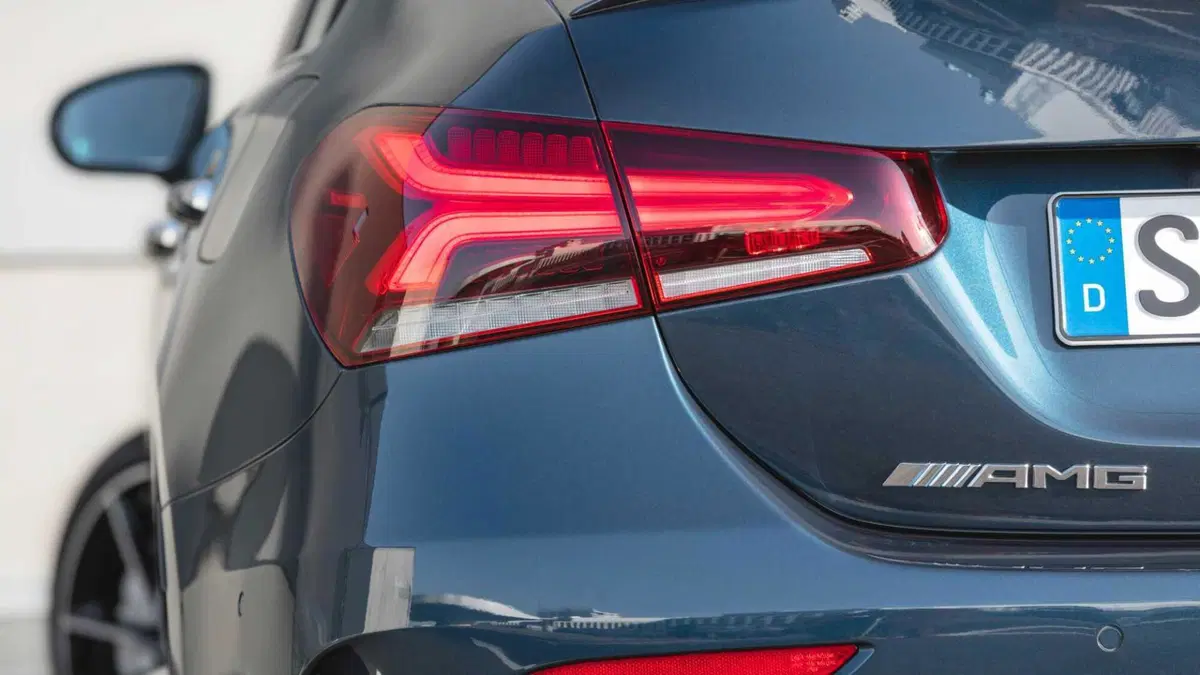 Mercedes-Benz Classe A Sedan 35 AMG 4Matic 4p. Premium Plus AMG Line (11)