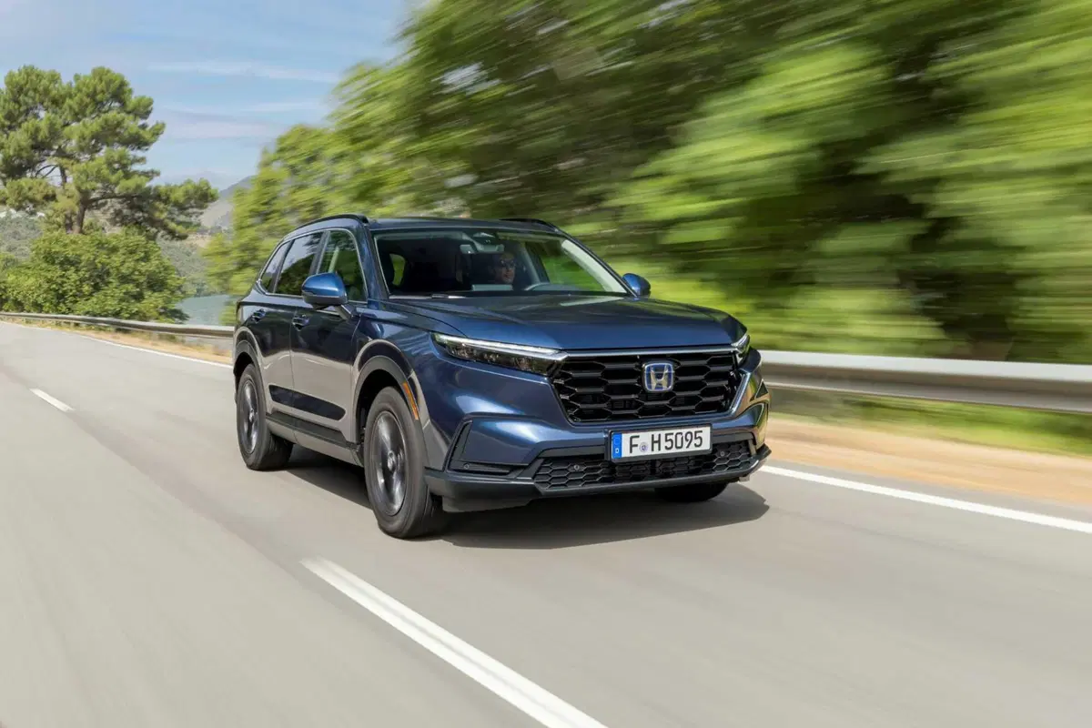 Honda CR-V: la nuova generazione ibrida (8)