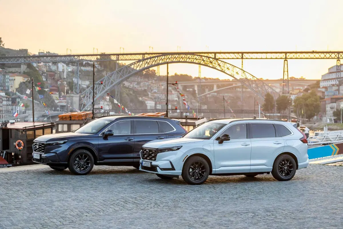 Honda CR-V: la nuova generazione ibrida (10)