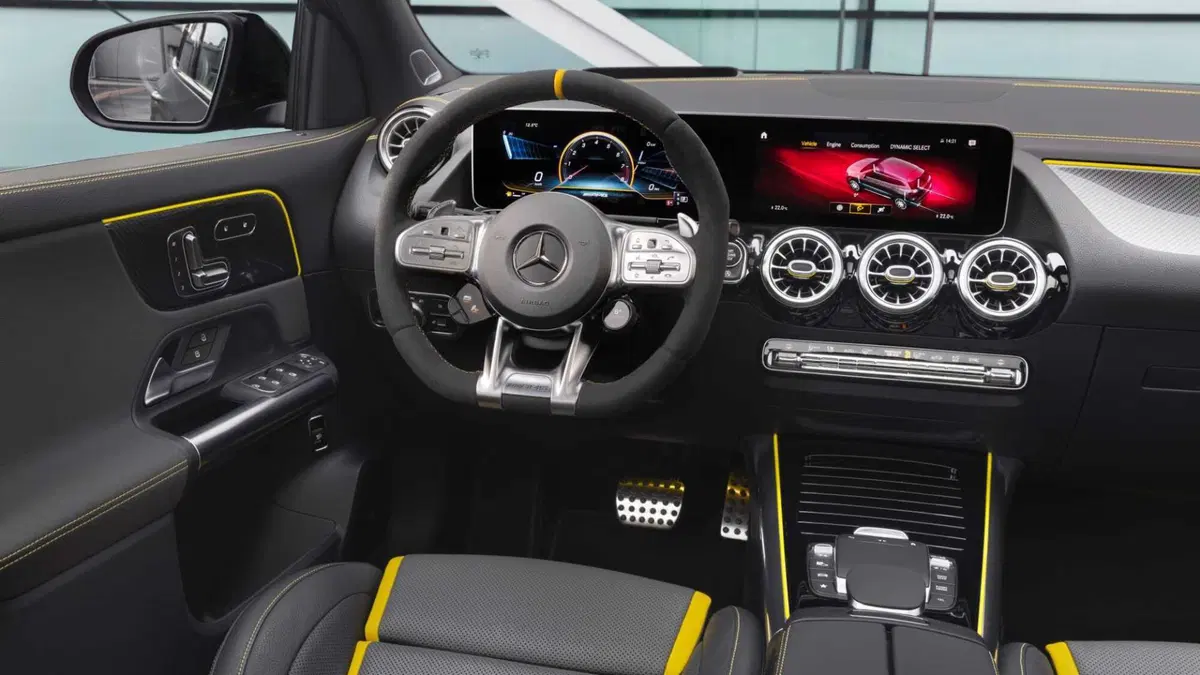 Mercedes-Benz GLA SUV 45 S 4Matic+ AMG (11)