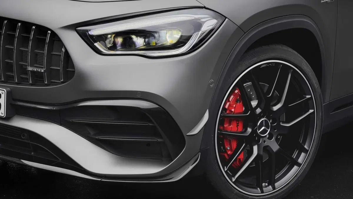 Mercedes-Benz GLA SUV 45 S 4Matic+ AMG (14)