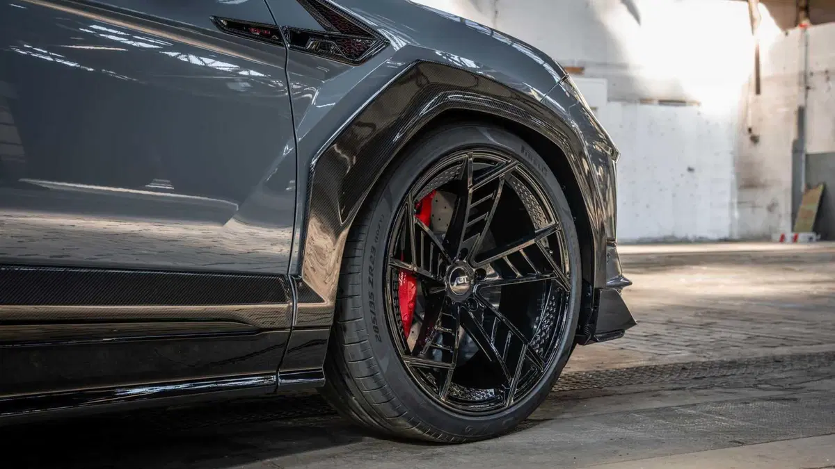 Lamborghini Urus di ABT, toro scatenato (6)