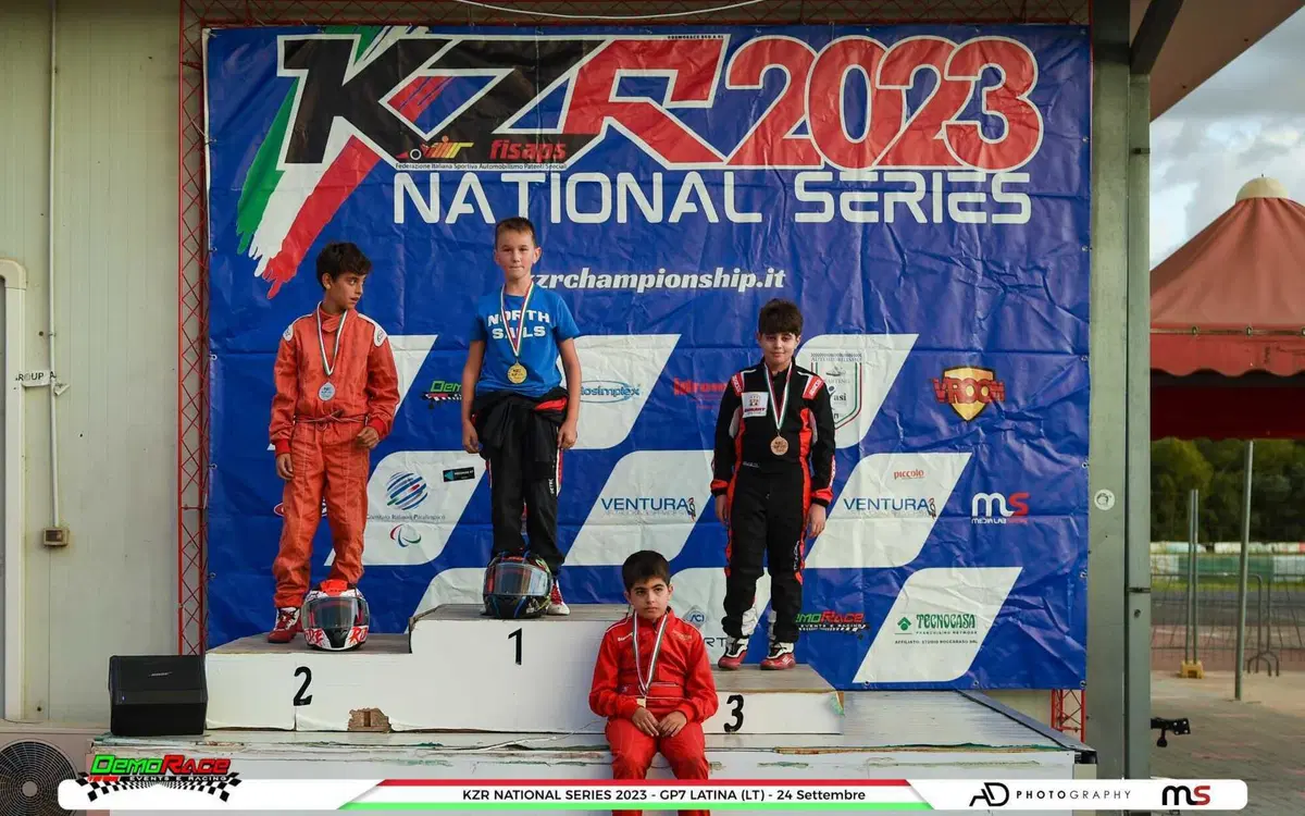 Sole e battaglie mozzafiato per la settima tappa del KZR Championship (4)