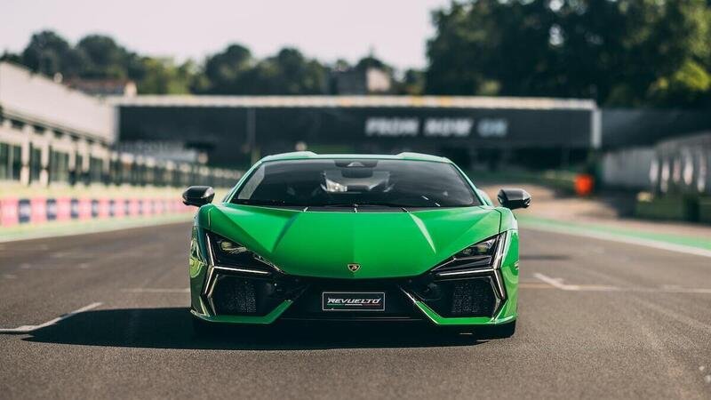 Lamborghini Revuelto: guidata a Vallelunga, &egrave; ibridonica (ibrida-fotonica) [VIDEO]