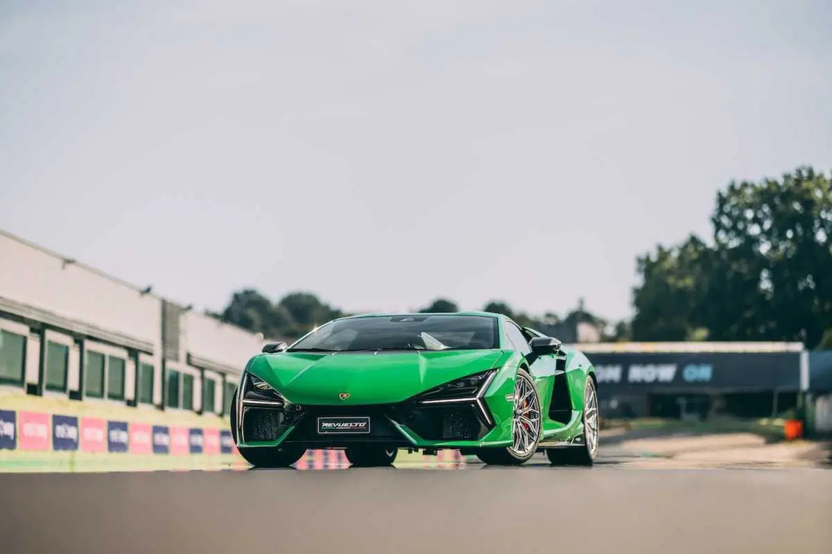 Lamborghini Revuelto: guidata a Vallelunga, è ibridonica (ibirda e fotonica) [VIDEO] (9)