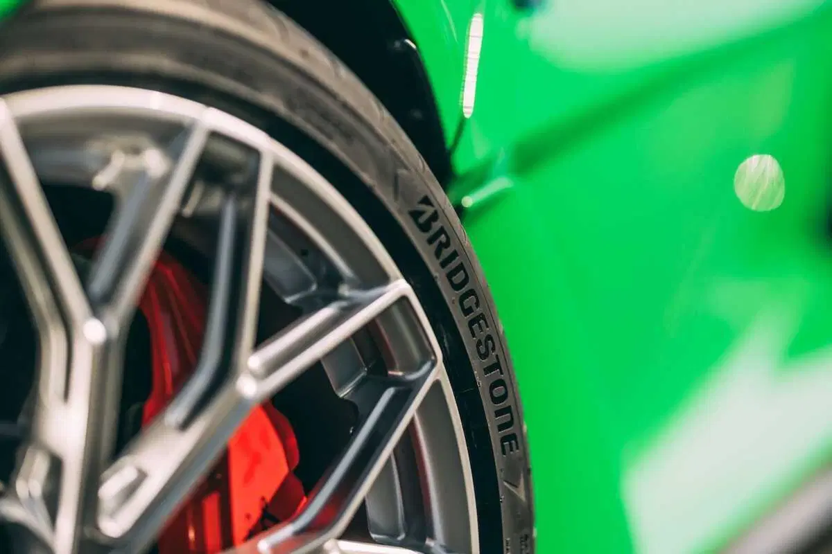 Lamborghini Revuelto: guidata a Vallelunga, è ibridonica (ibirda e fotonica) [VIDEO] (8)