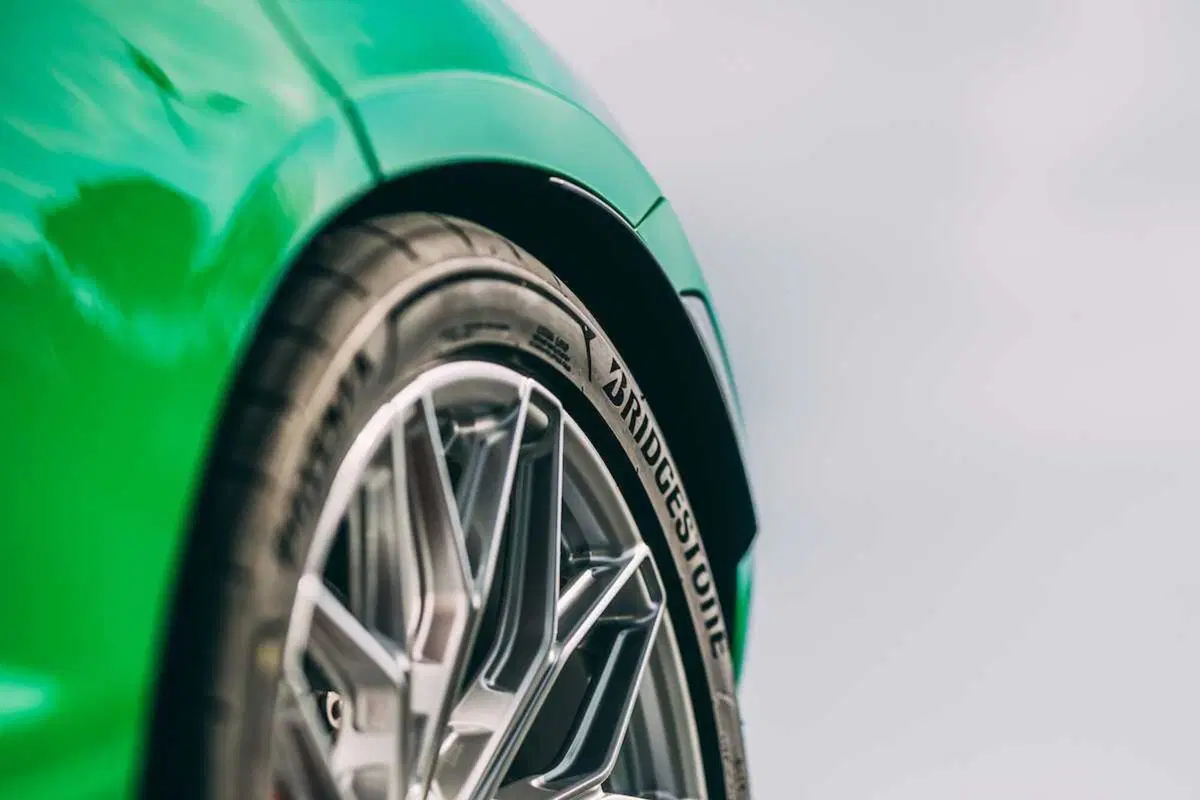 Lamborghini Revuelto: guidata a Vallelunga, è ibridonica (ibirda e fotonica) [VIDEO] (15)