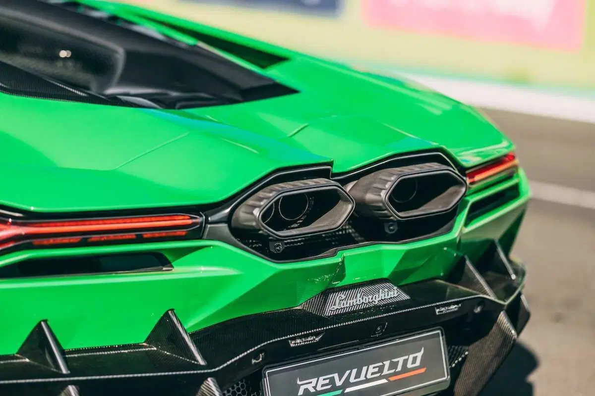 Lamborghini Revuelto: guidata a Vallelunga, è ibridonica (ibirda e fotonica) [VIDEO] (19)
