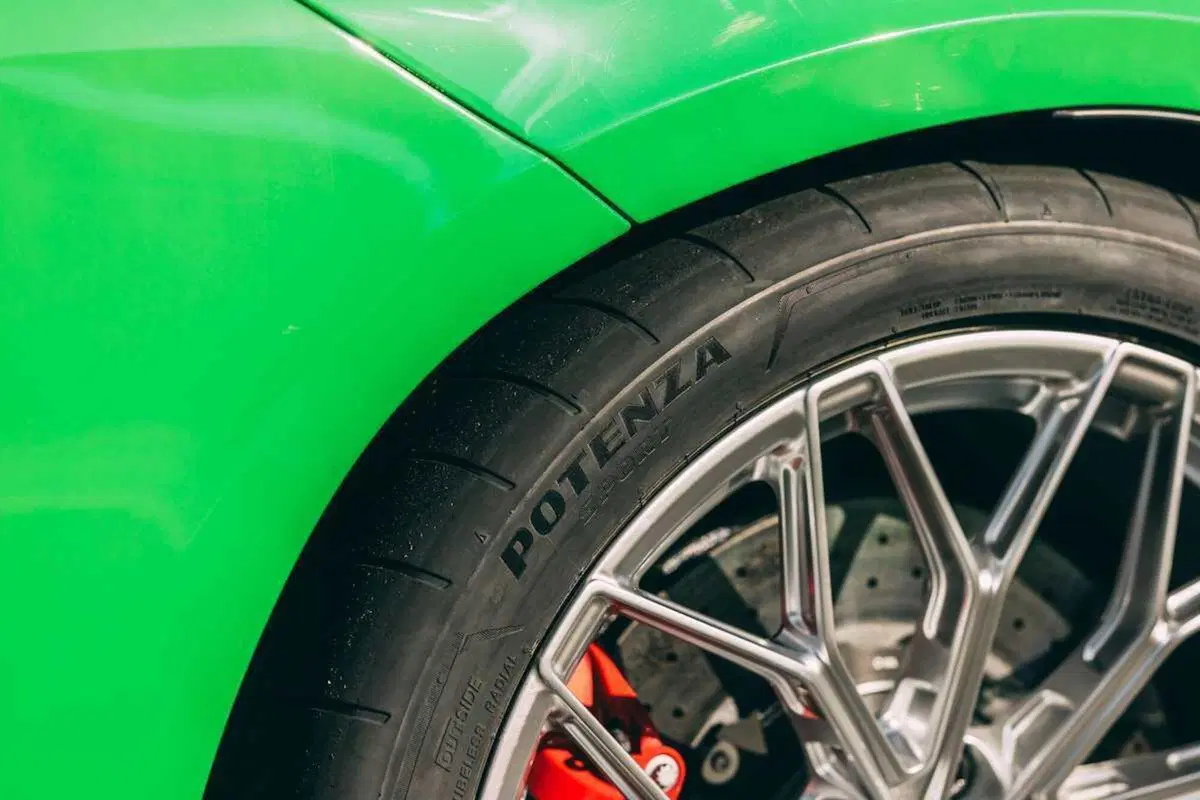 Lamborghini Revuelto: guidata a Vallelunga, è ibridonica (ibirda e fotonica) [VIDEO] (29)