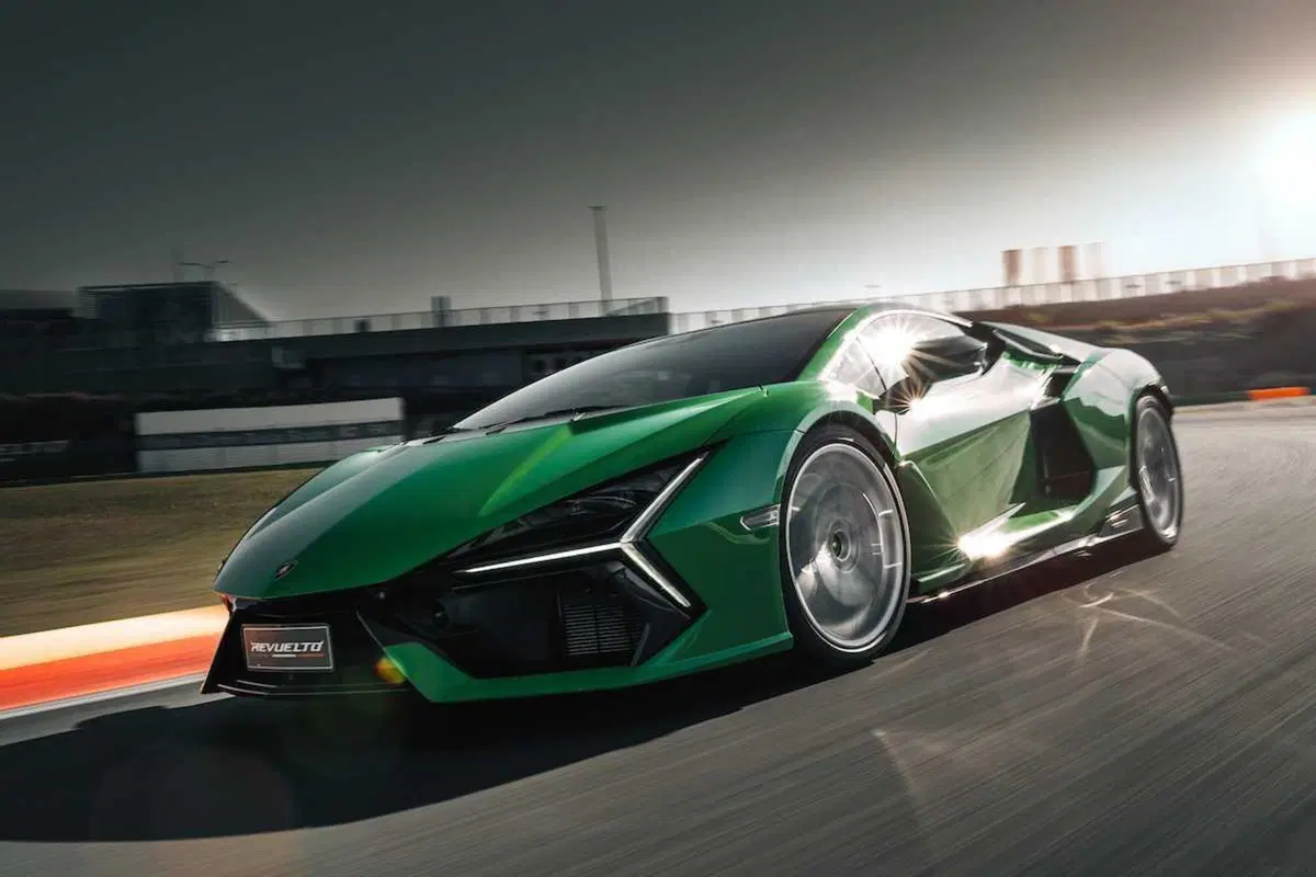 Lamborghini Revuelto: guidata a Vallelunga, è ibridonica (ibirda e fotonica) [VIDEO] (47)