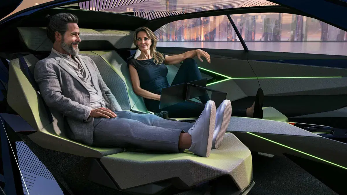 La nuova Nissan elettrica debutterà a Tokio 2023: Hyper Urban crossover (6)