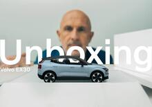 Volvo EX30 ecco il video di Jim Rowan miniaturizzato per il lancio della piccola suv svedese 