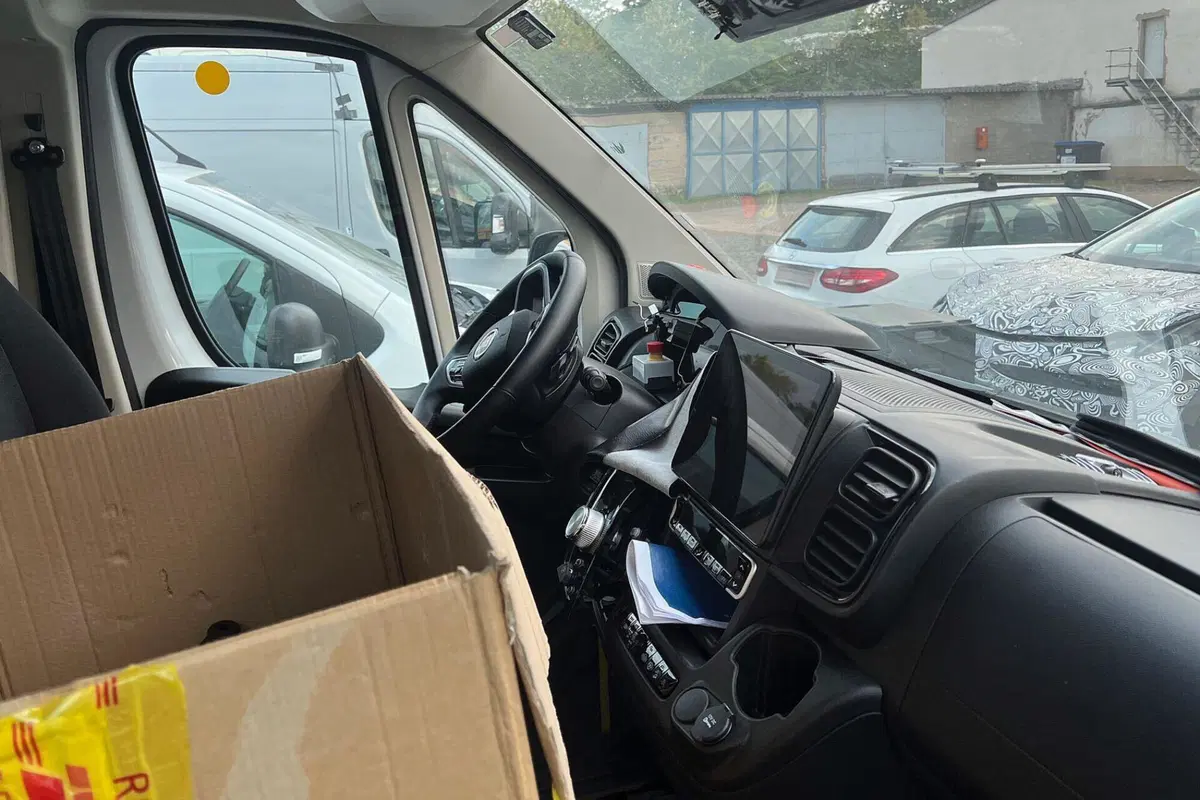 Fiat Ducato: arriva il facelift per il furgone [Foto Spia] (6)