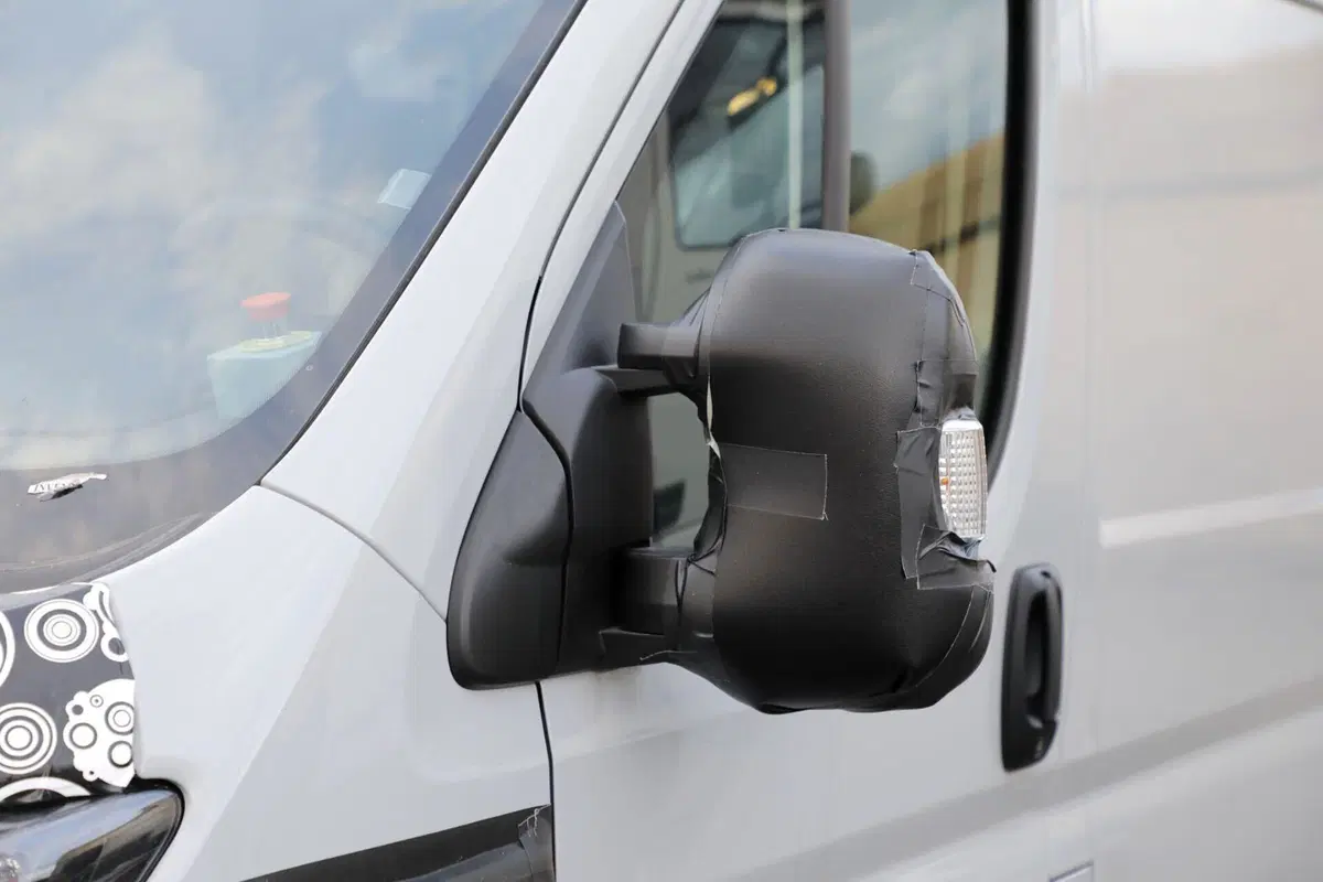 Fiat Ducato: arriva il facelift per il furgone [Foto Spia] (14)