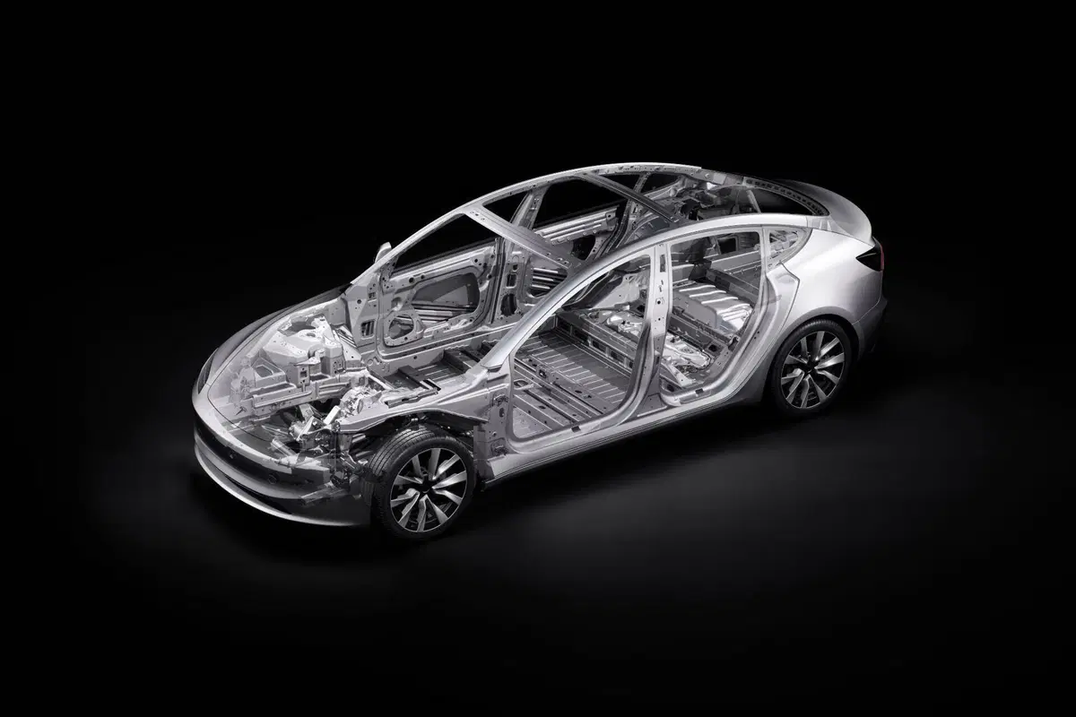 Nuova Tesla Model 3 2024 “Highland”: motorizzazioni, allestimenti e optional. Guida all’acquisto (23)