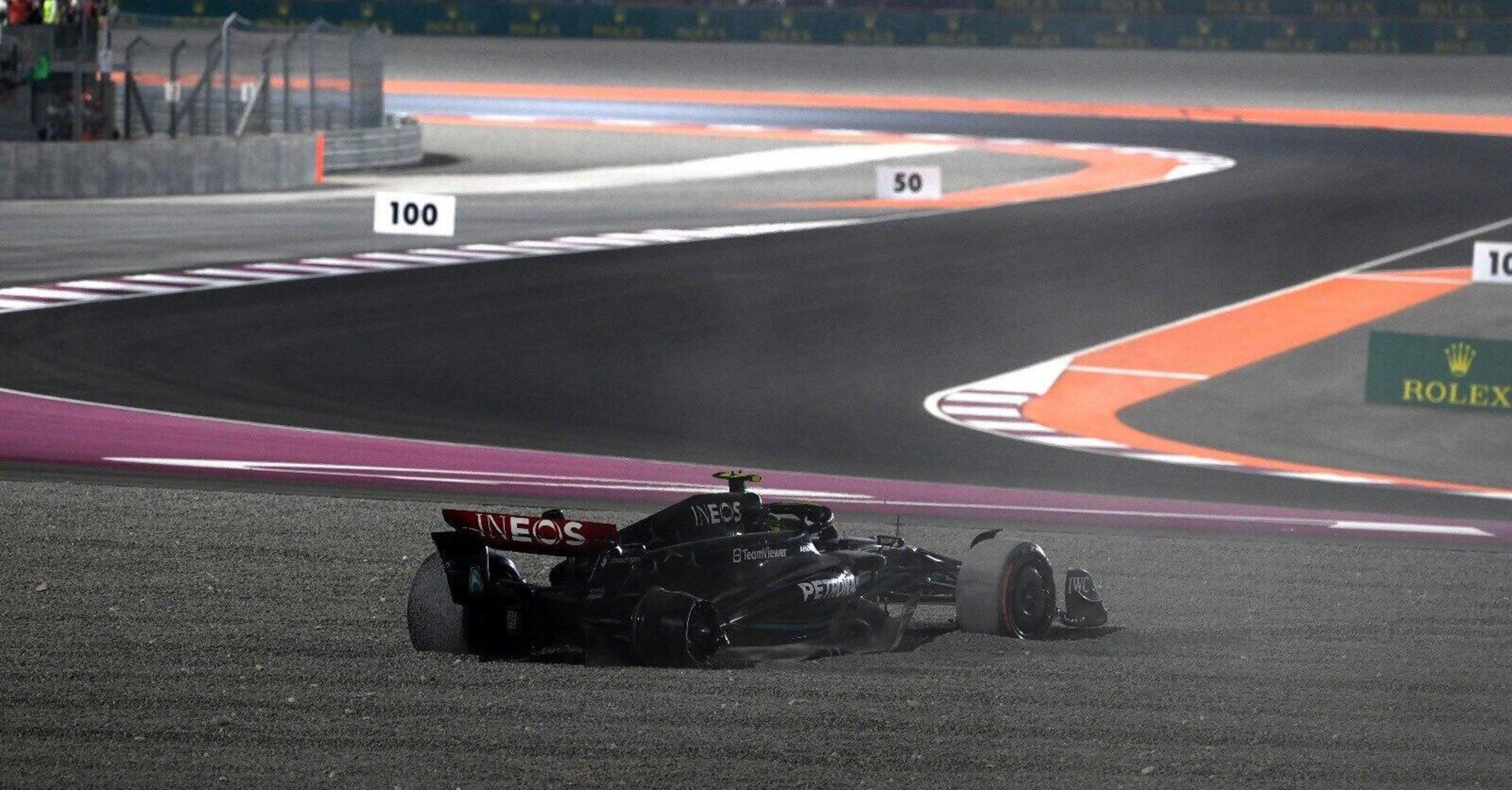 Formula 1, la scelta della Mercedes che ha portato all&rsquo;incidente tra Hamilton e Russell in Qatar
